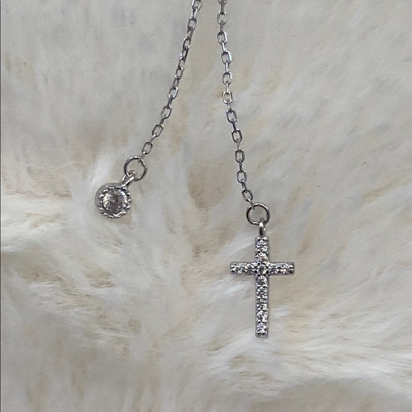 Layered Cross - Picture 2 of 5